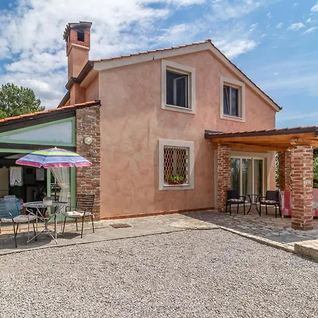 Casa vacanze Awesome In Kostrena